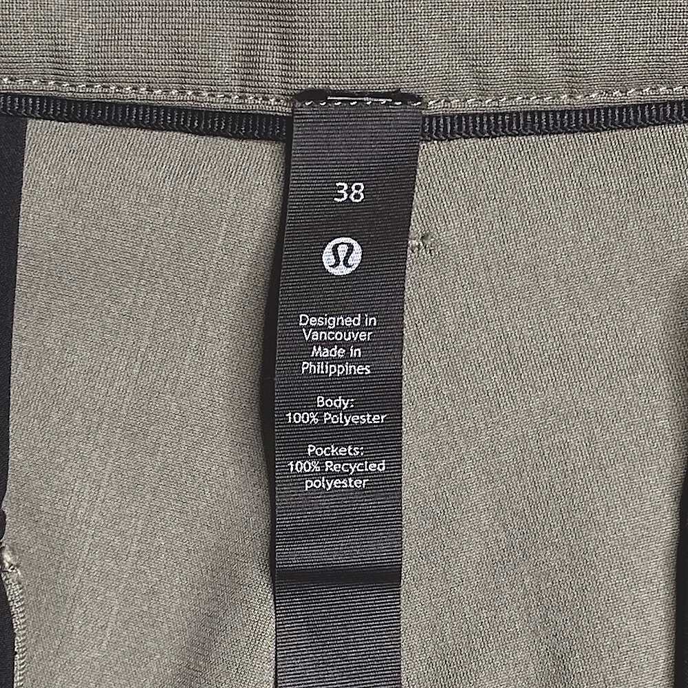 Lululemon Men’s ABC Classic-Fit Short 9" Inseam *WovenAir `Rover’ Size (38) - Picture 8 of 13